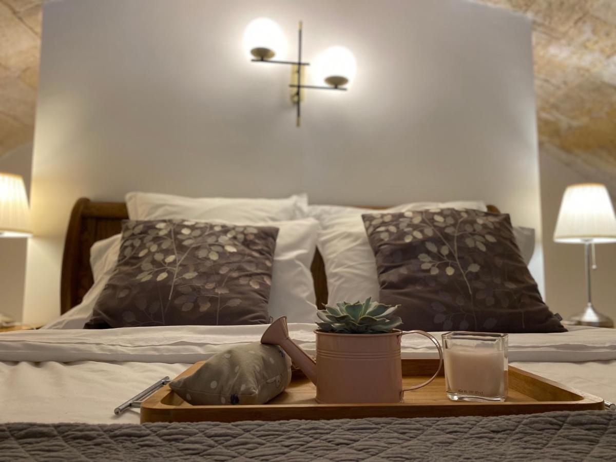 Appartement Avec Piscine Privee Dans Residence Pour 6 Personnes 위제 외부 사진